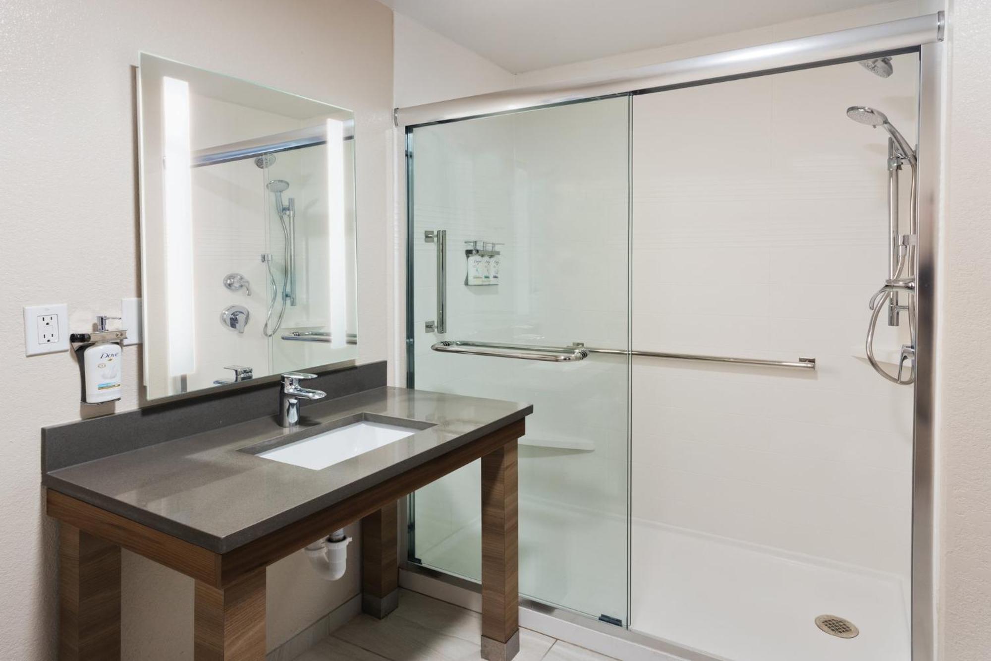 Candlewood Suites Eastchase Park By Ihg Montgomery Ngoại thất bức ảnh