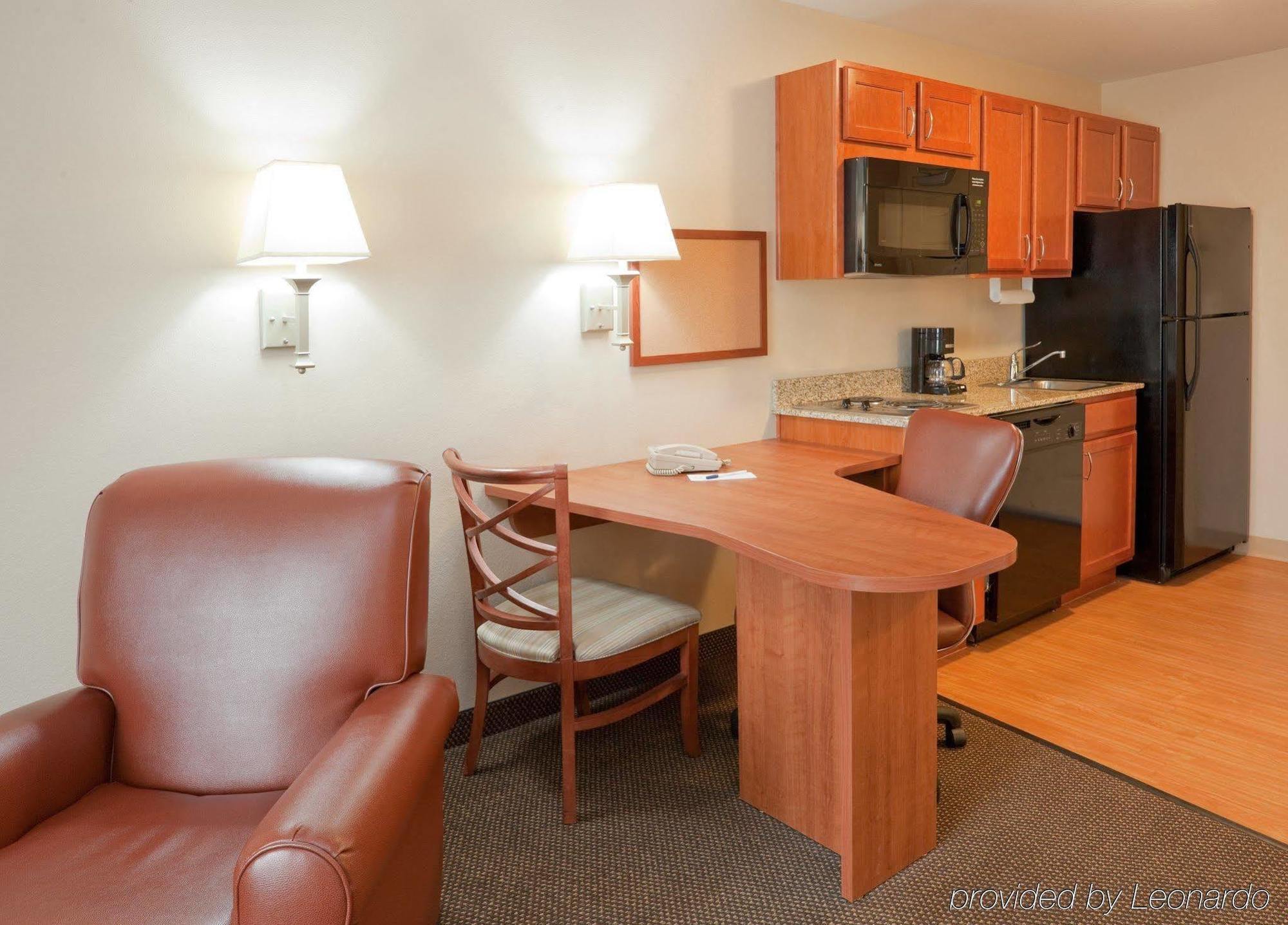 Candlewood Suites Eastchase Park By Ihg Montgomery Ngoại thất bức ảnh